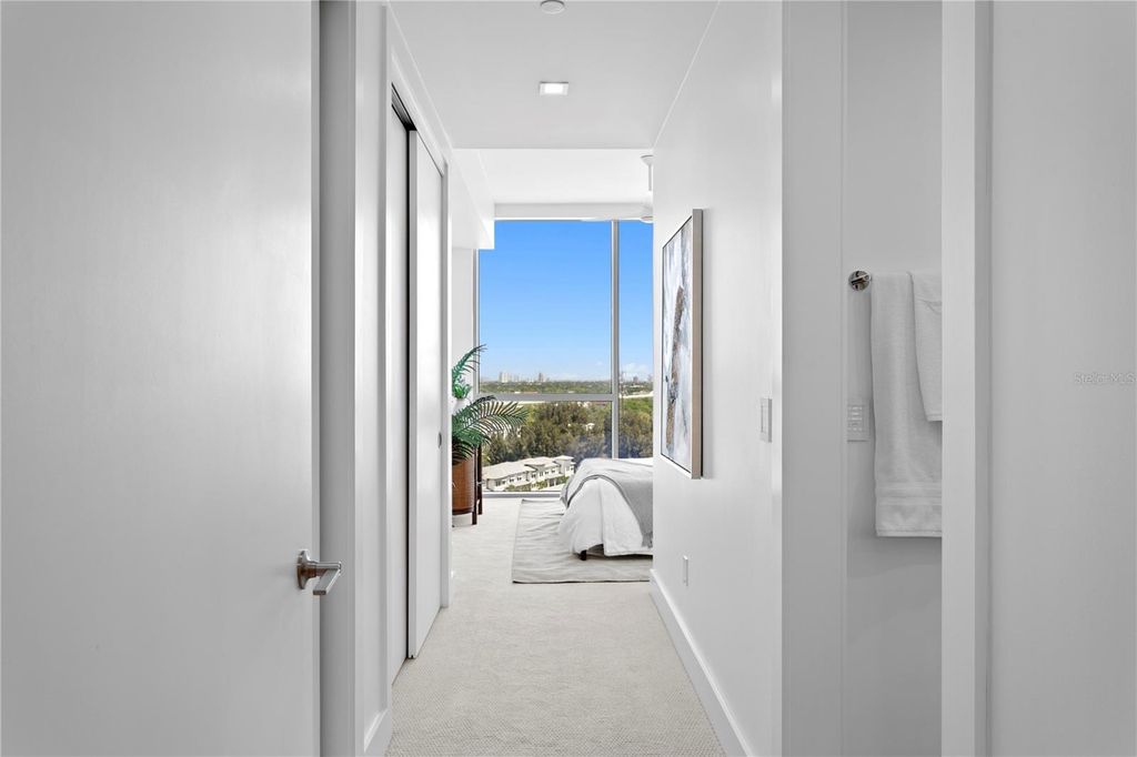 Image 34 of property listing at 5120 MARINA WAY 11005, Tampa, FL 33611