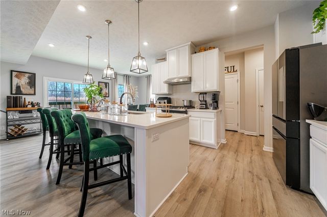 8403 Bedaos Drive, Willoughby, OH 44094