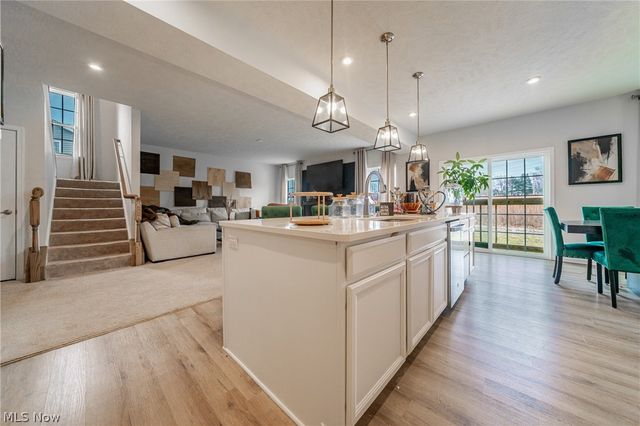 8403 Bedaos Drive, Willoughby, OH 44094