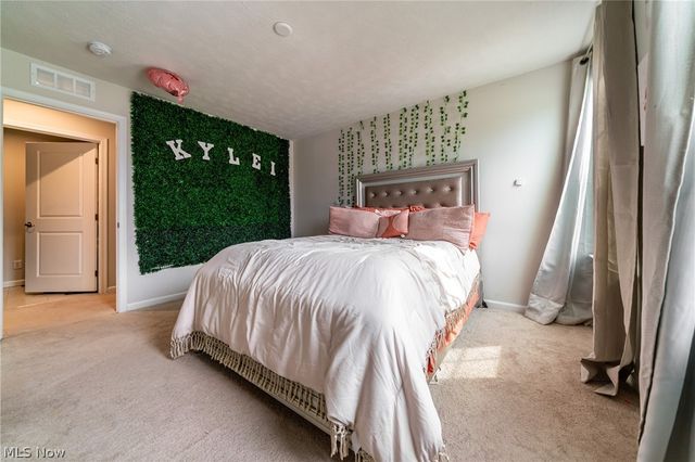 8403 Bedaos Drive, Willoughby, OH 44094