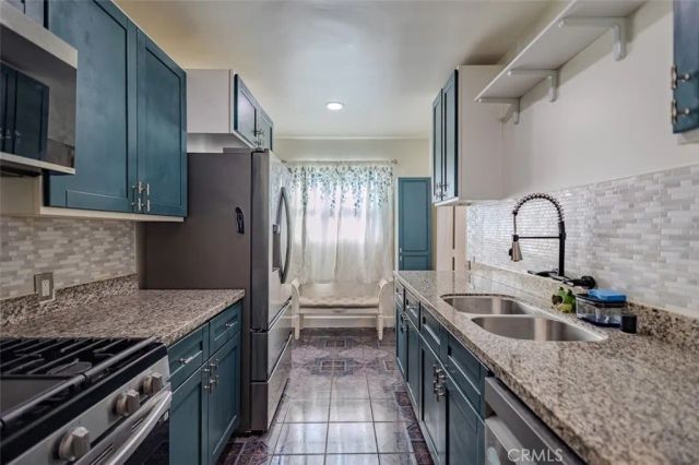 3154 Casa Loma Drive, San Bernardino, CA 92404