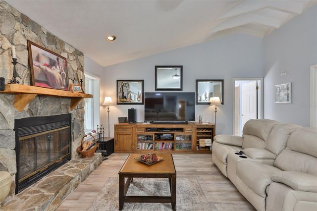 20600 GARDENIA DRIVE, Land O Lakes, FL 34638