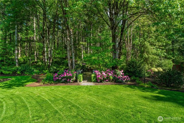 29220 236th Avenue SE, Black Diamond, WA 98010