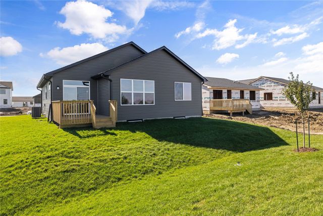 1435 Locust Street, Waukee, IA 50263