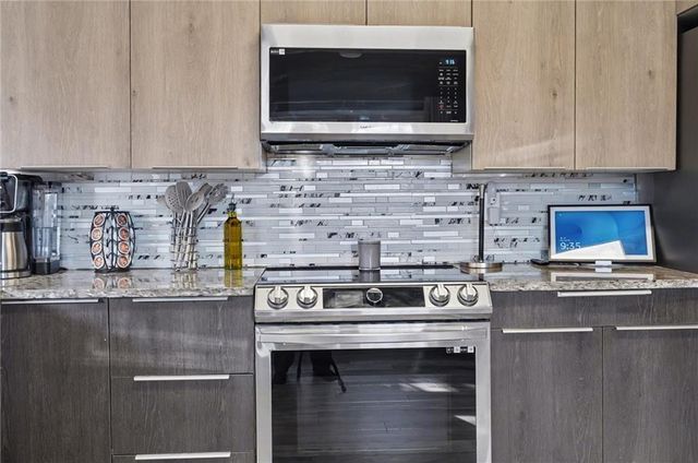 404 Jane Court, Lawrence, KS 66049