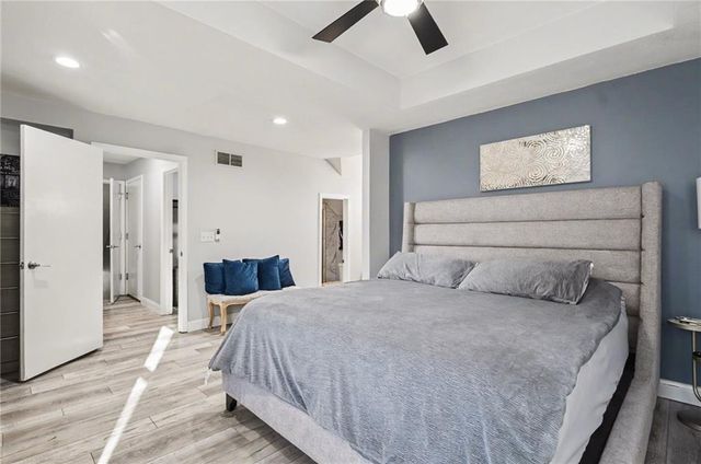 404 Jane Court, Lawrence, KS 66049