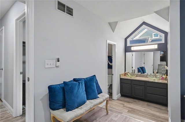 404 Jane Court, Lawrence, KS 66049