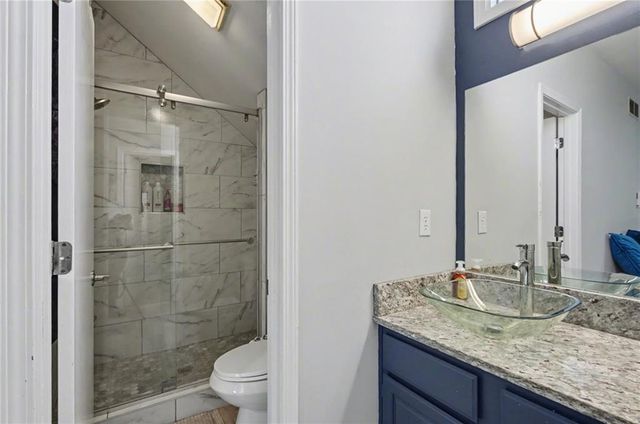 404 Jane Court, Lawrence, KS 66049