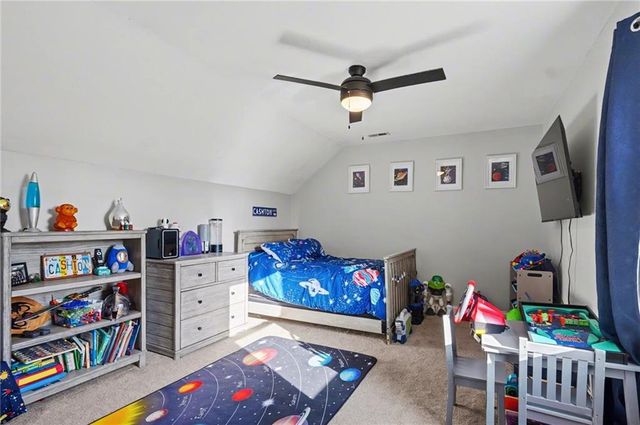 404 Jane Court, Lawrence, KS 66049