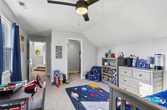 404 Jane Court, Lawrence, KS 66049