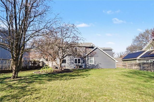 404 Jane Court, Lawrence, KS 66049