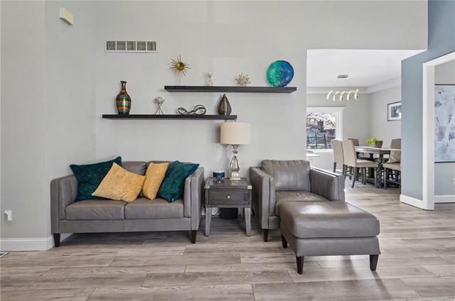 404 Jane Court, Lawrence, KS 66049