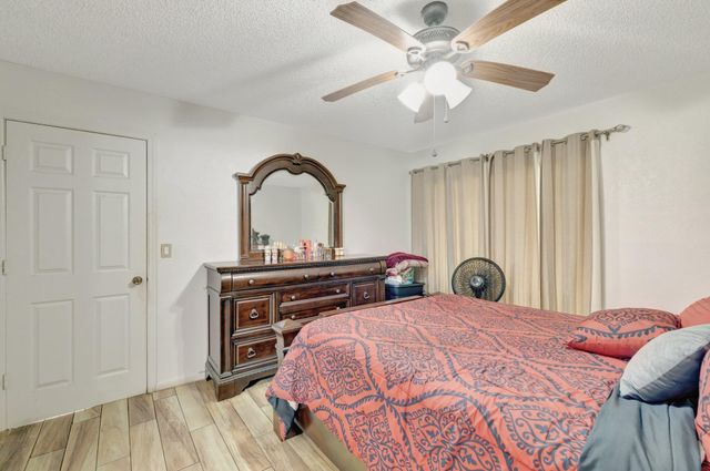 555 SW Sara Boulevard, Port St Lucie, FL 34953