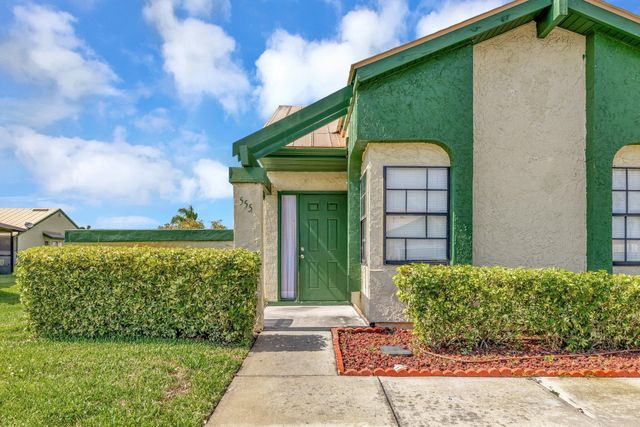 555 SW Sara Boulevard, Port St Lucie, FL 34953