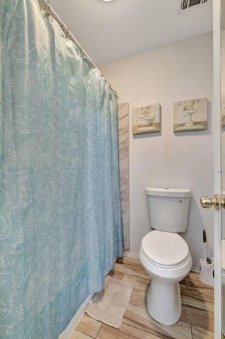 555 SW Sara Boulevard, Port St Lucie, FL 34953