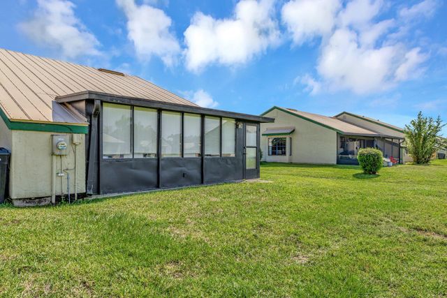 555 SW Sara Boulevard, Port St Lucie, FL 34953