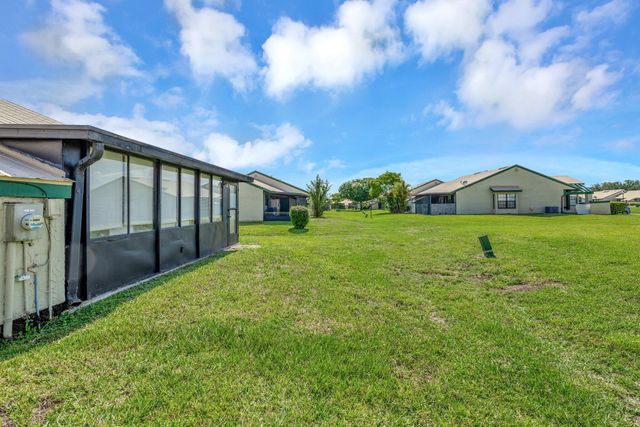 555 SW Sara Boulevard, Port St Lucie, FL 34953