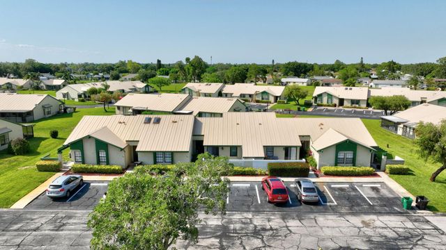 555 SW Sara Boulevard, Port St Lucie, FL 34953