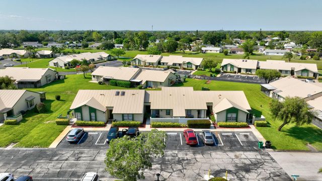 555 SW Sara Boulevard, Port St Lucie, FL 34953