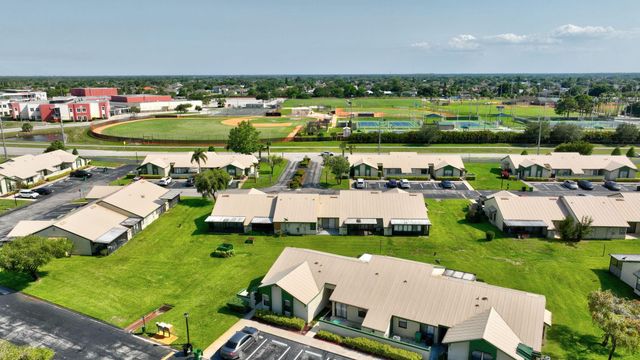 555 SW Sara Boulevard, Port St Lucie, FL 34953