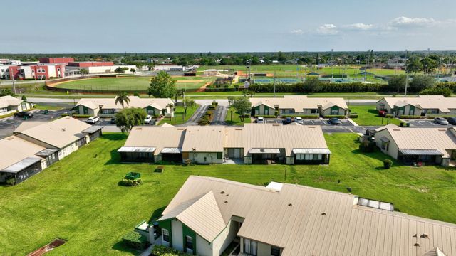 555 SW Sara Boulevard, Port St Lucie, FL 34953