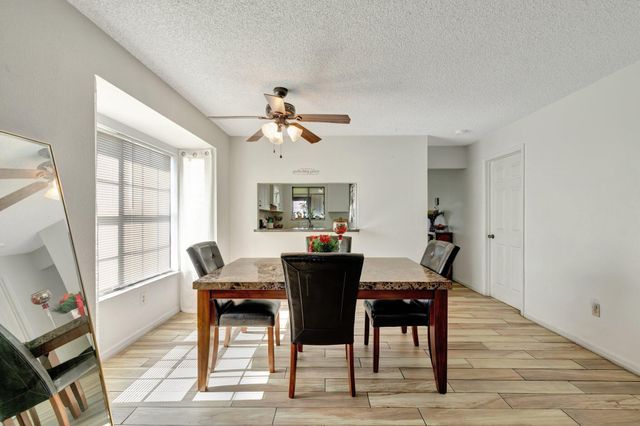555 SW Sara Boulevard, Port St Lucie, FL 34953