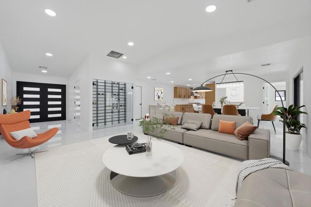 2587 N Calico Lane, Palm Springs, CA 92262