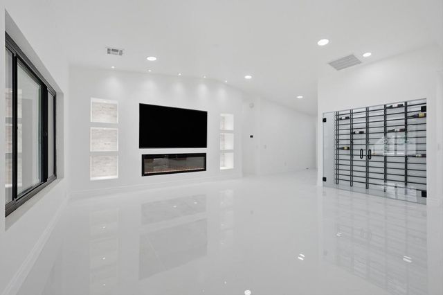 2587 N Calico Lane, Palm Springs, CA 92262