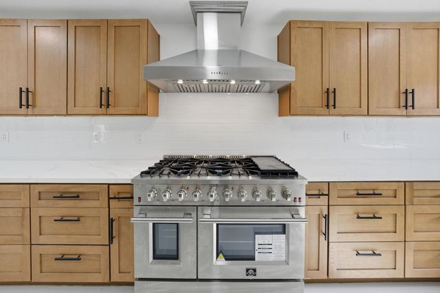 2587 N Calico Lane, Palm Springs, CA 92262