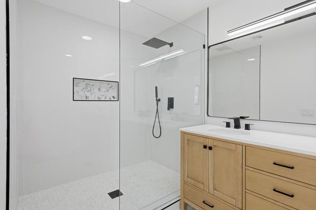 2587 N Calico Lane, Palm Springs, CA 92262