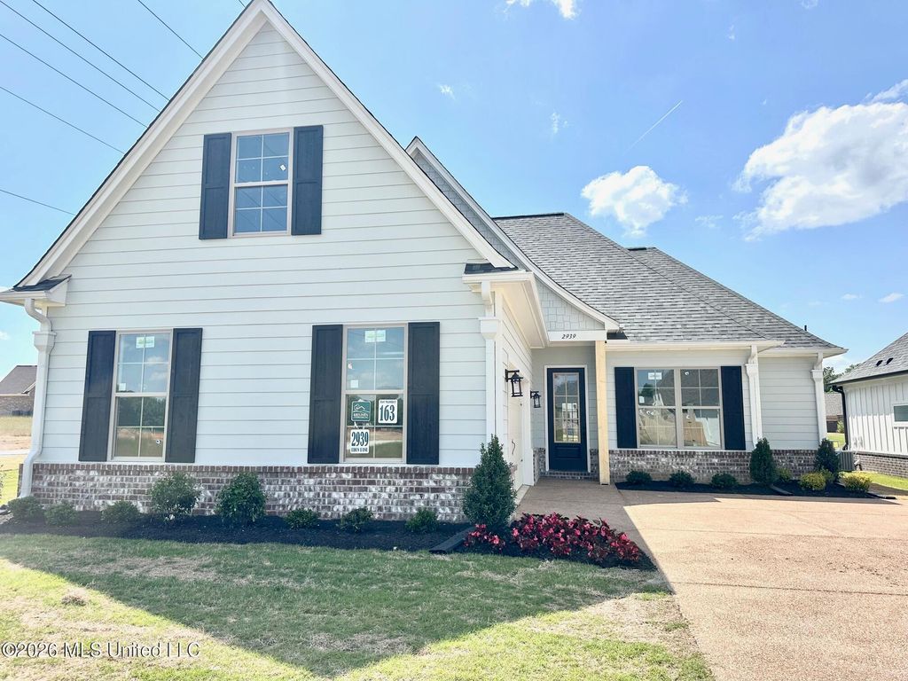 2939 Eden Lane, Nesbit, MS 38651