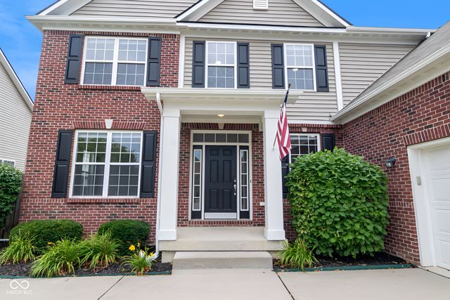 12330 Twyckenham Drive, Fishers, IN 46037