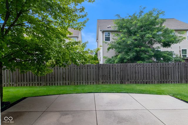 12330 Twyckenham Drive, Fishers, IN 46037