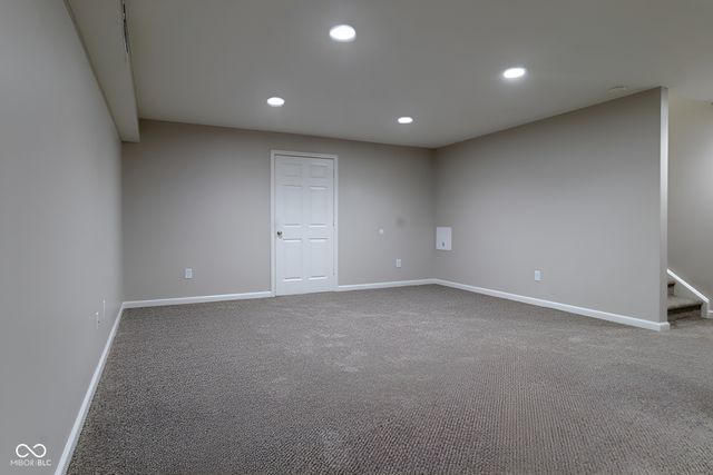 12330 Twyckenham Drive, Fishers, IN 46037