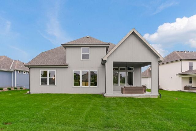 15564 W 168th Terrace, Olathe, KS 66062