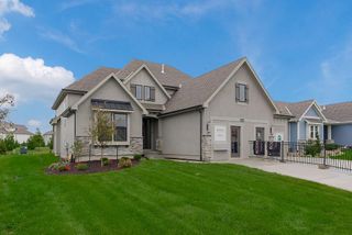 15564 W 168th Terrace, Olathe, KS 66062