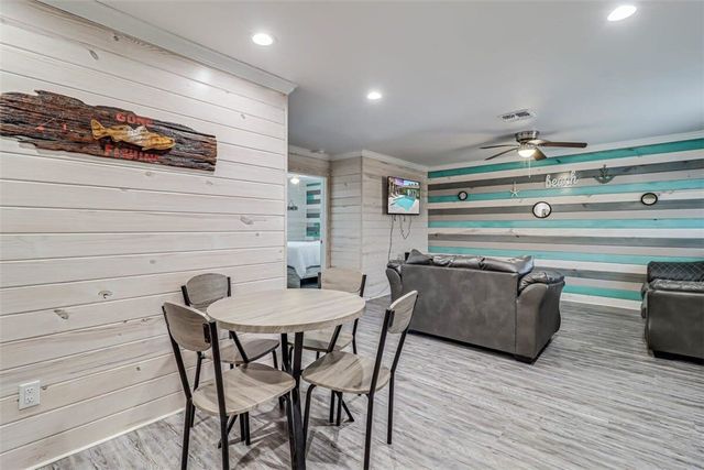 403 S 10th St 1, Port Aransas, TX 78373
