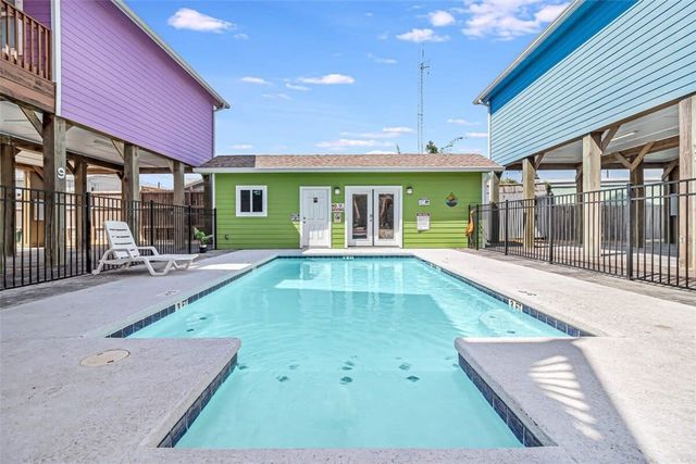 403 S 10th St 1, Port Aransas, TX 78373
