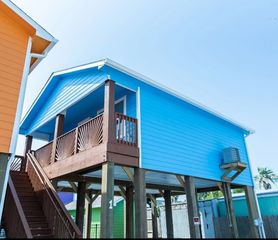 403 S 10th St 1, Port Aransas, TX 78373