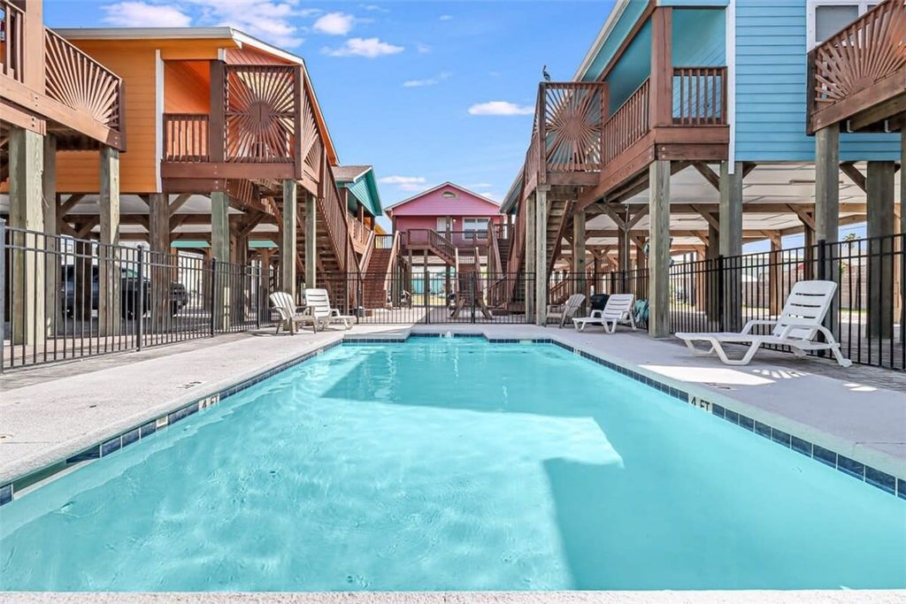 403 S 10th St 1, Port Aransas, TX 78373 — photo 3