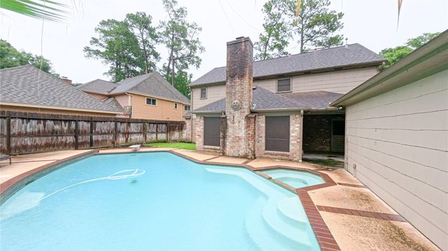14615 Oak Bluff Court, Houston, TX 77070