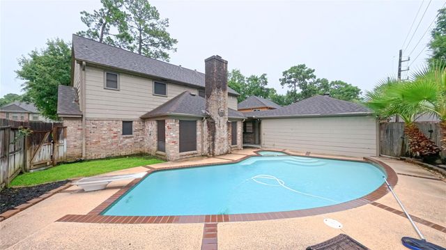 14615 Oak Bluff Court, Houston, TX 77070