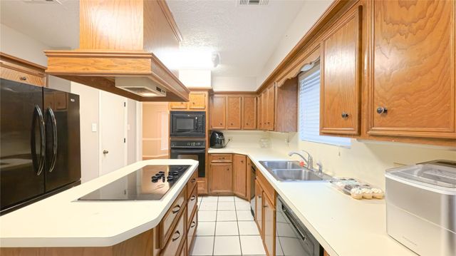 14615 Oak Bluff Court, Houston, TX 77070