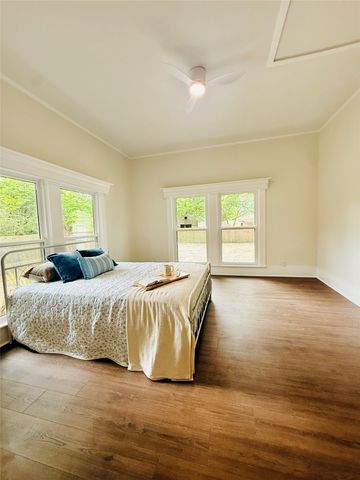 2115 Walworth Street, Greenville, TX 75401