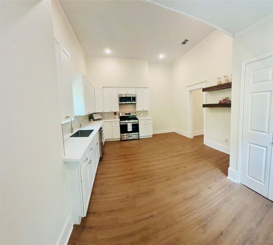 2115 Walworth Street, Greenville, TX 75401