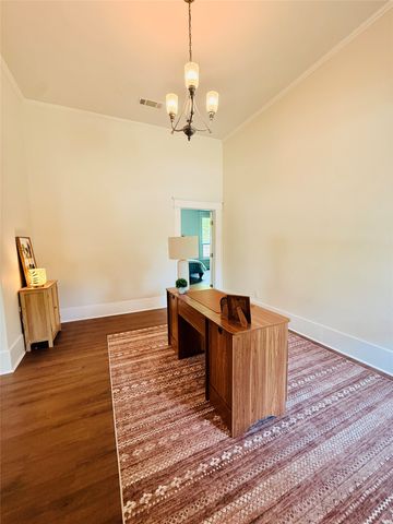 2115 Walworth Street, Greenville, TX 75401
