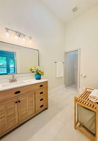 2115 Walworth Street, Greenville, TX 75401