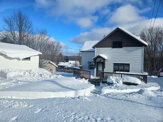 10354 N Wood Lane, Ramsay, MI 49959