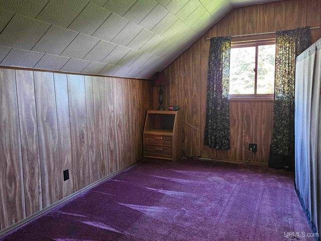 10354 N Wood Lane, Ramsay, MI 49959