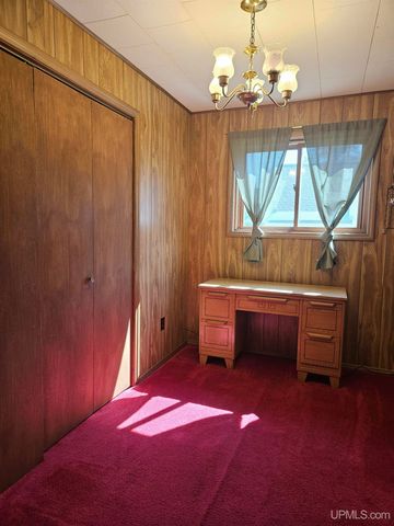 10354 N Wood Lane, Ramsay, MI 49959